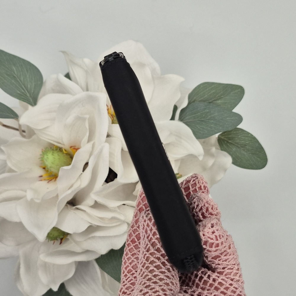 Authentic MINT CONDITION PRADA Black Zip-Around Wallet - Picture 6 of 11